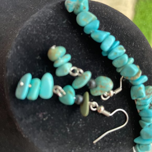 3 BOHO ITEMS Real Turquoise Drop earrings, Bracelet plus Beautiful Long Necklace - Picture 14 of 16